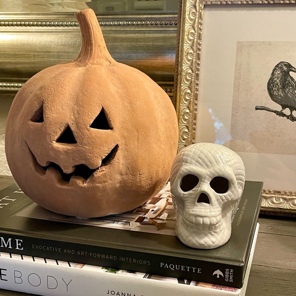Color Changing Light-Up LED Skull